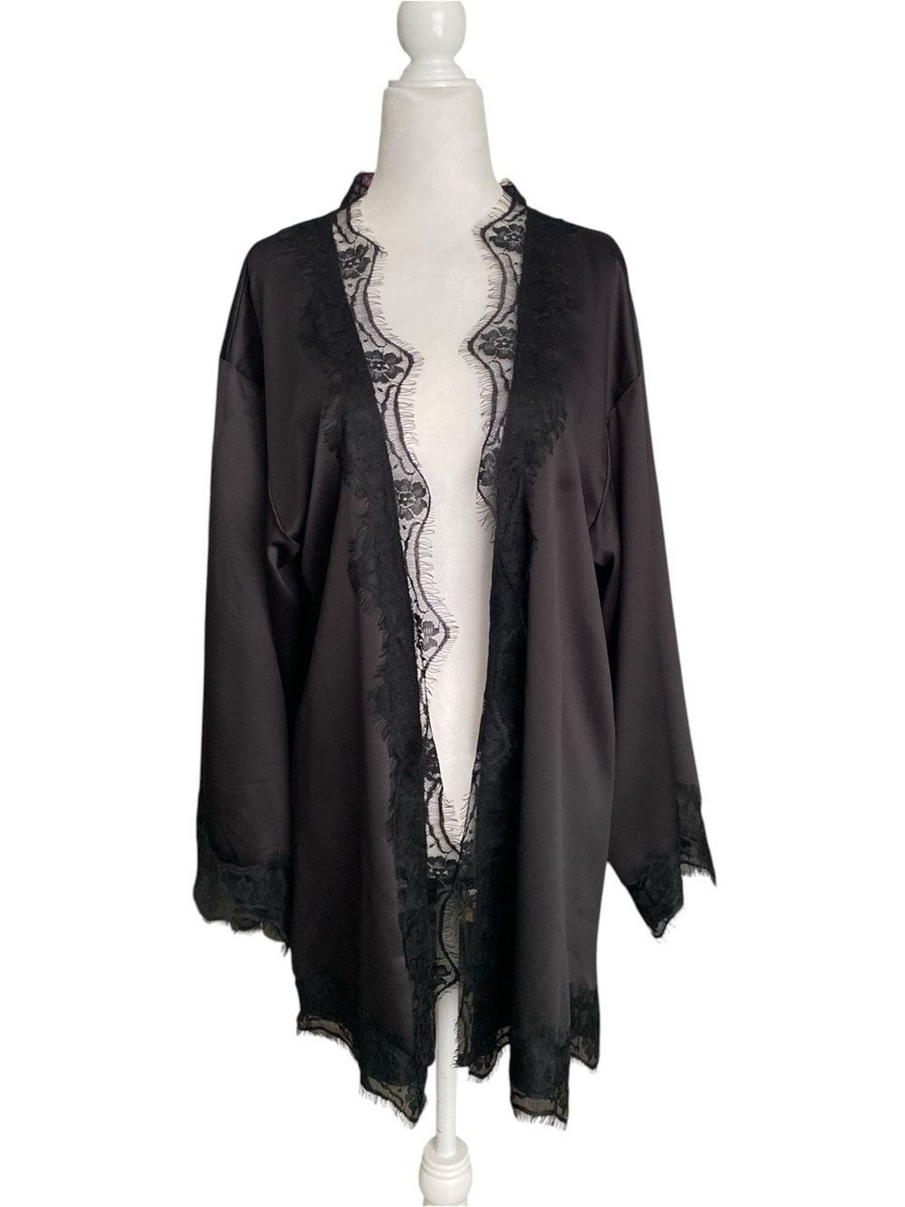 Forever 21 Black Lace-Trim Satin Robe - Women Intimates & Sleepwear